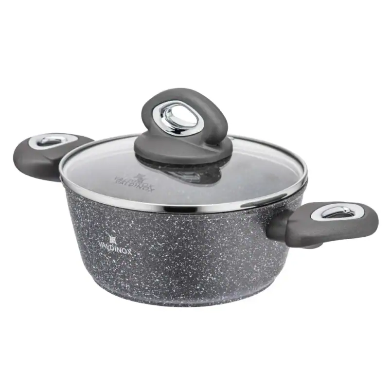 Wielofunkcyjny garnek z pokrywką i ergonomicznymi uchwytami, idealny do gotowania na co dzień, z trwałą powłoką ceramiczną, wyprodukowany przez Valdinox.